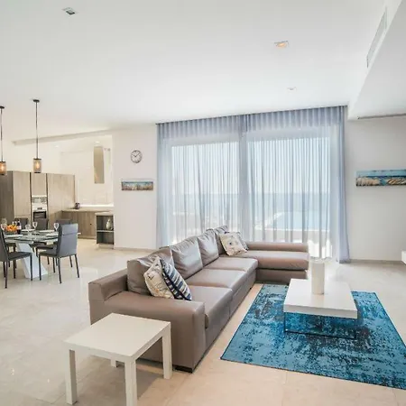 The Sea-Bank Villa Apartments Marsaskala Exterior photo